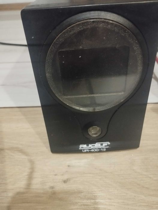 Стабілізатор напруги