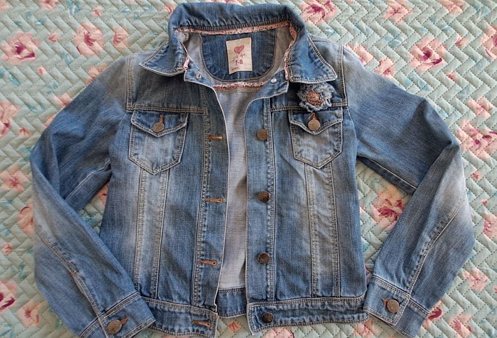 Blusao ganga menina 7/8 anos
Marca Lefties