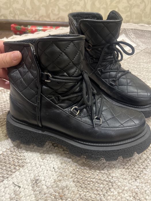Чоботи шкіра натуральна 40 розмір