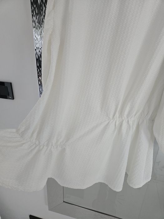 Sukienka tunika oversize Asos 38 40 biala bufki asymetryczna