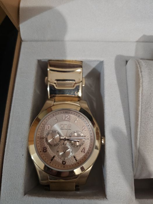 Relógio ONE Watch Company