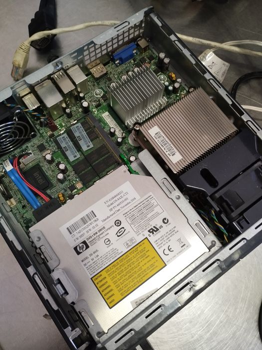 HP Compaq DC 7900 Ultra-Slim Desktop c/ monitor ASUS 19"