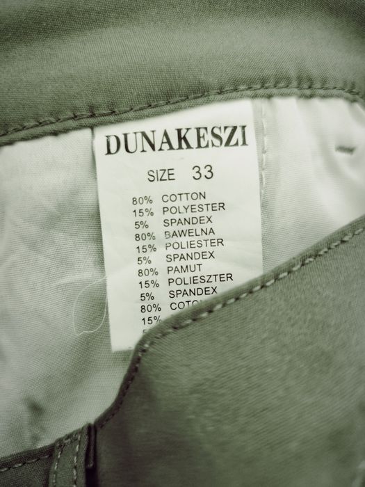 Spodnie damskie z metki 33