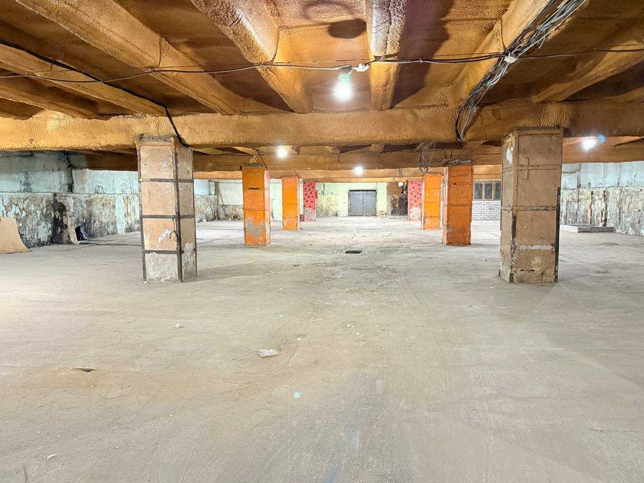 Продам, склад, р-н Калиновая, 646 кв, на закрытой территории