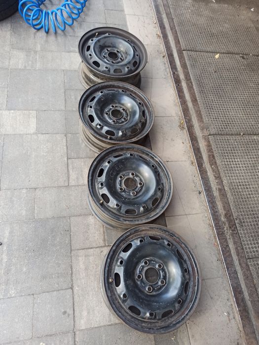 Диски Skoda VW R14 5*100 ET35 DIA 57,1