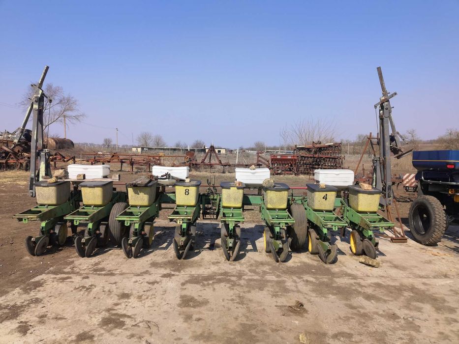 Сеялка пропашная Джон Дир 7000