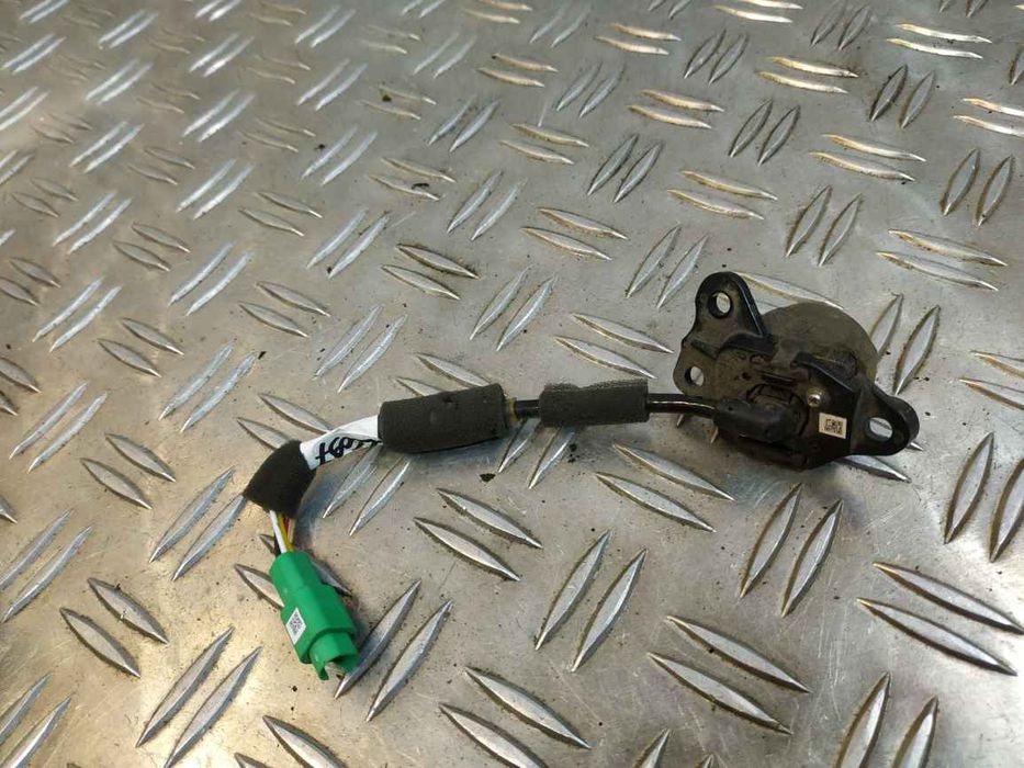 Mazda CX9 2016-2024 камера кругового огляду  EL6097 K14767RC0