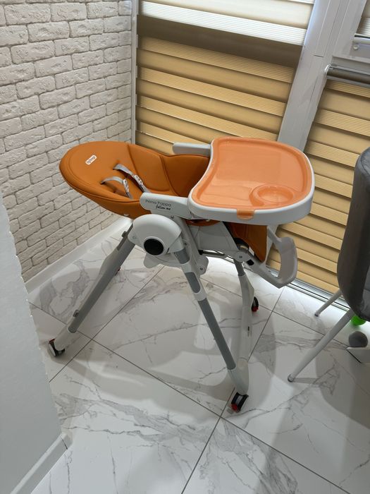Peg-Perego стілець Prima Pappa Follow Me