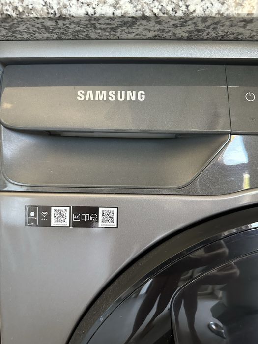 Máquina Lavar Roupa Samsung 9kg AddWash – 1400 rpm
