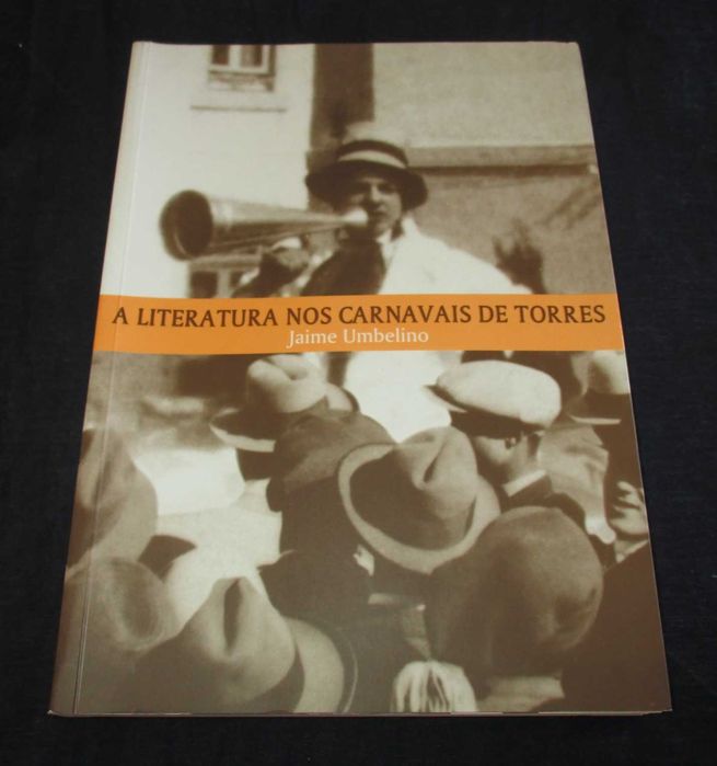 Livro A Literatura nos Carnavais de Torres Jaime Umbelino