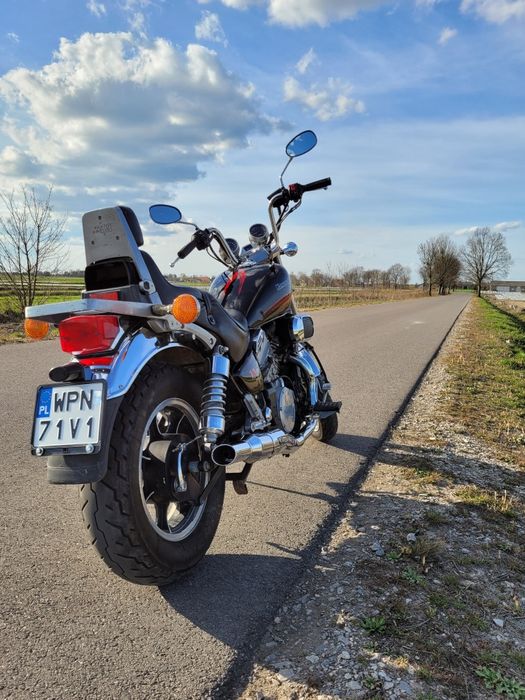 Kawasaki vulcan 750 twin
