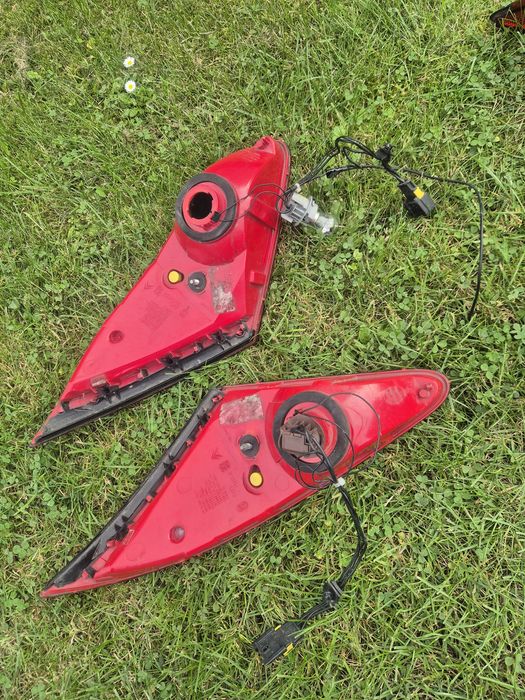 Lampy tylne Peugeot 307 CC 2003-2008  prawa lewa komplet
