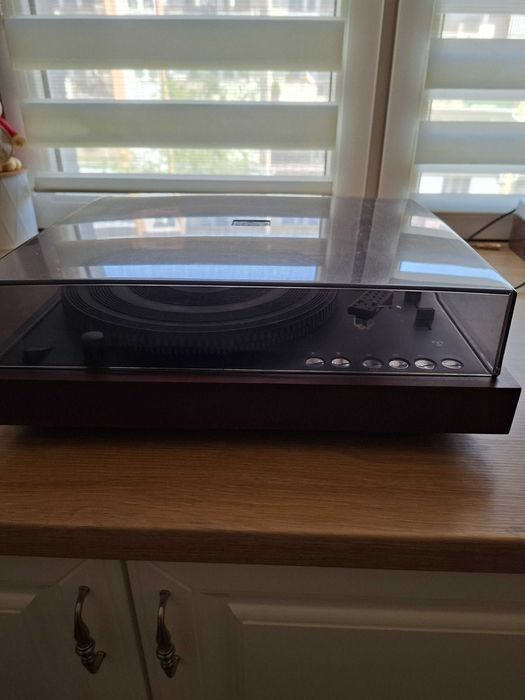 Sprzedam gramofon Daniel