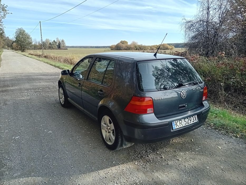 Volkswagen Golf  1,9tdi