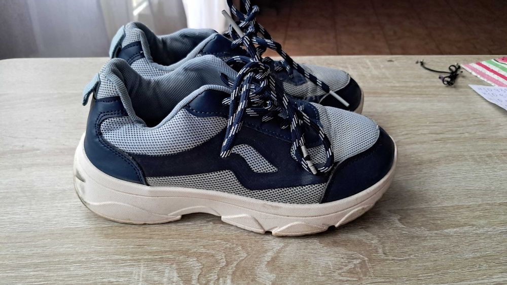 Buty sportowe adidasy na grubszej podeszwie 35 kod53