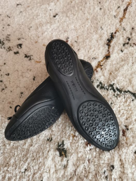 Sabrinas Geox em pele N. 39 a um excelente preço