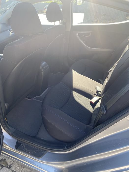 Hyndai Elantra 1.8 бензин