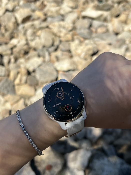 Cмарт годинник Garmin Venu 2 plus