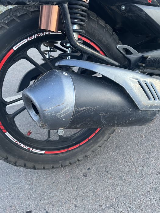 Продам ліфан 200