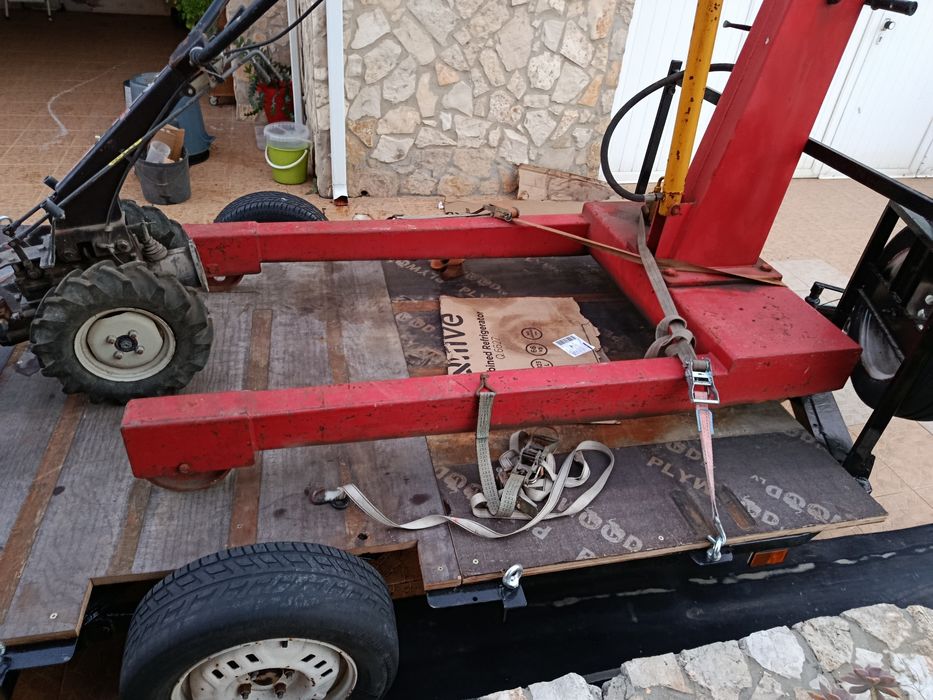 Grua de tirar motores