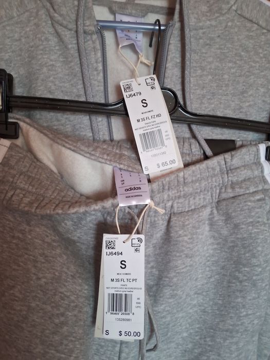 Костюм спортивный Adidas  на флисе р S смотрите замеры