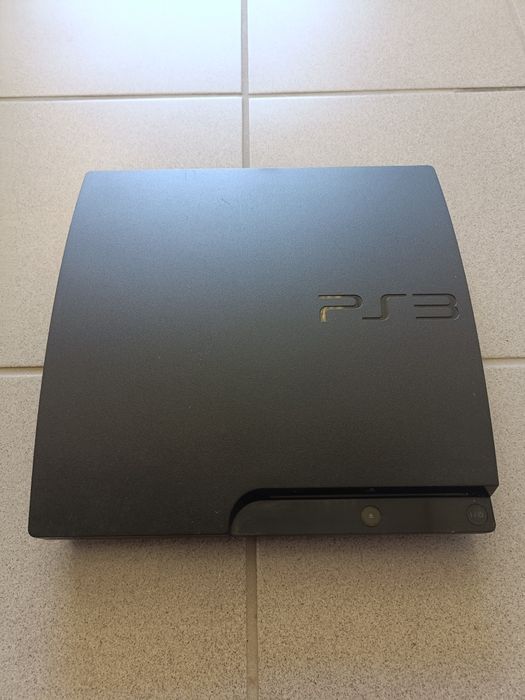 PlayStation 3 Slim 160Gb + 23 jogos