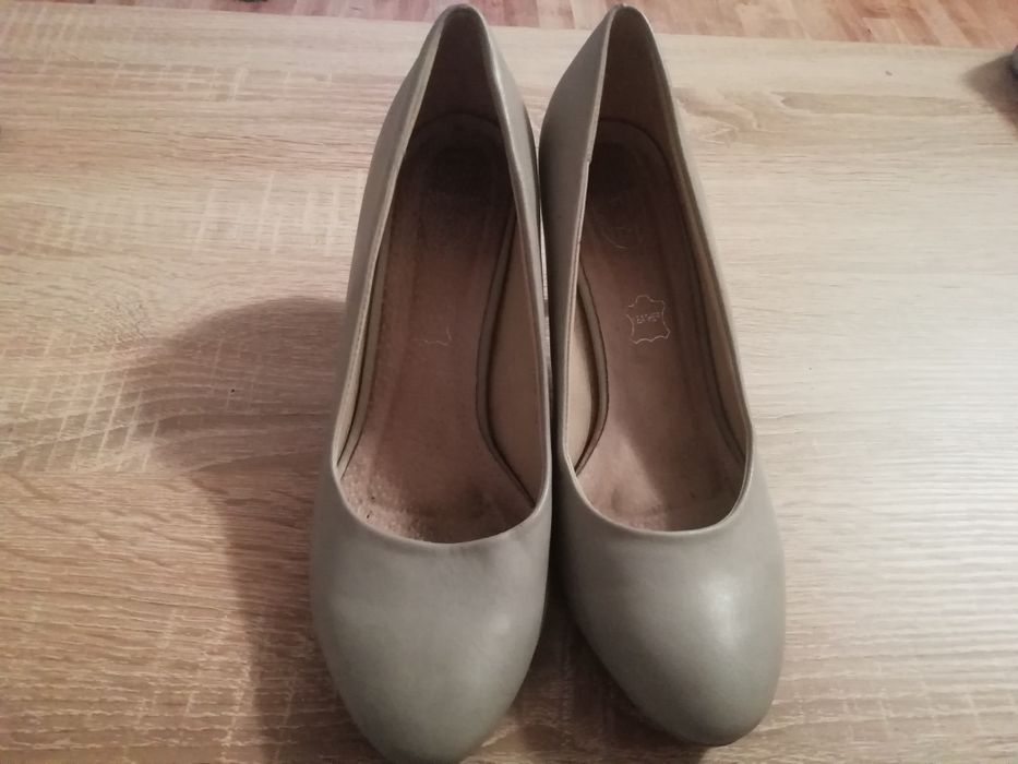 Buty rozmiar 38