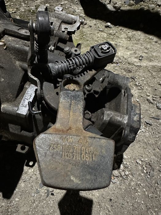 Кпп гольф 6 дизель 1.6   5ступка