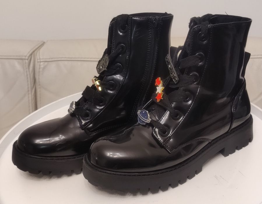 Buty glany lakierowane trapery rozmiar 35