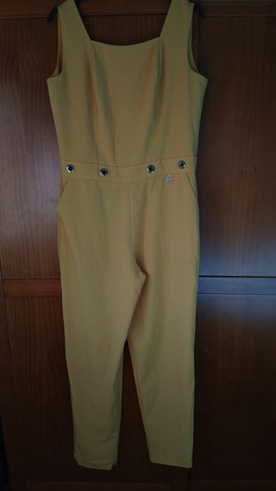 Macacão Scusi Amarelo