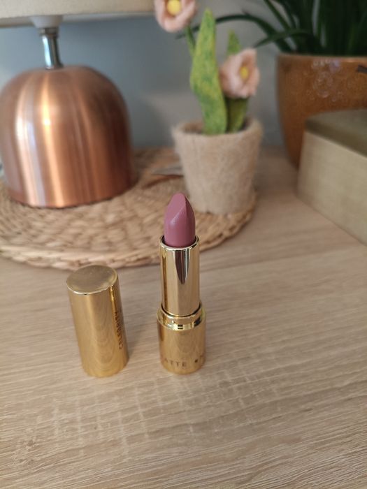 Matowa pomadka Celebrity lips 507 bare