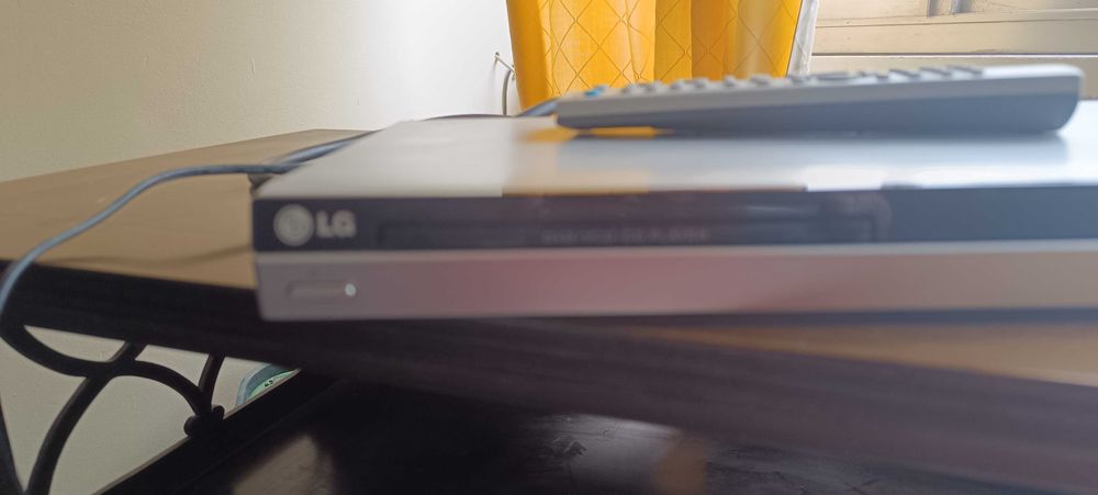 TV e leitor de DVD
