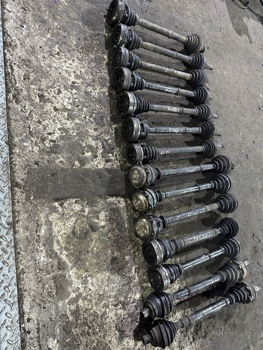 Привод Піввісь Полуось шрус Audi C3 C4 80 100 Сігара