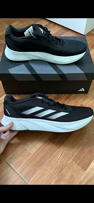 Кросівки Оригінал Adidas 46 розмір