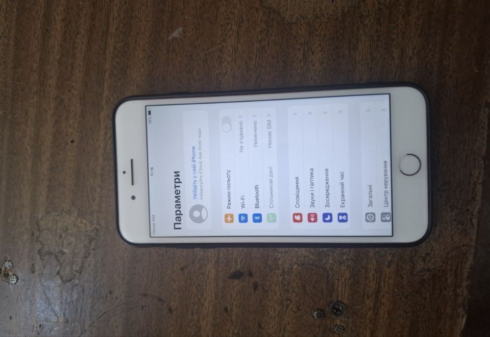 Iphone 7+ 128 gb red