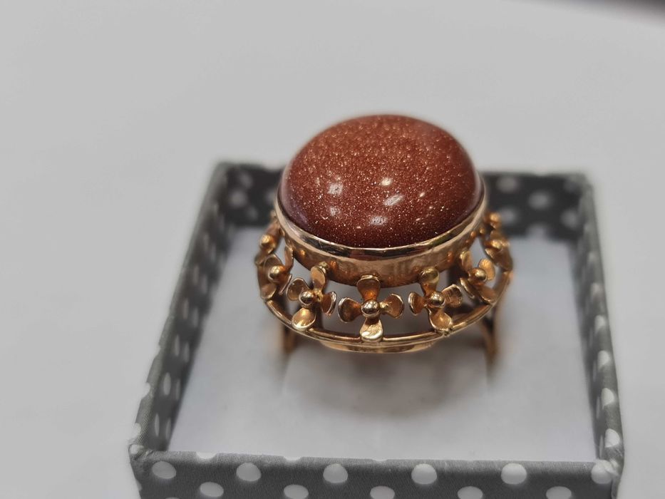 Polska 1963-86! Złoty pierścionek/ 585/ 11.23 gr/ R18/ Piasek Pustyni