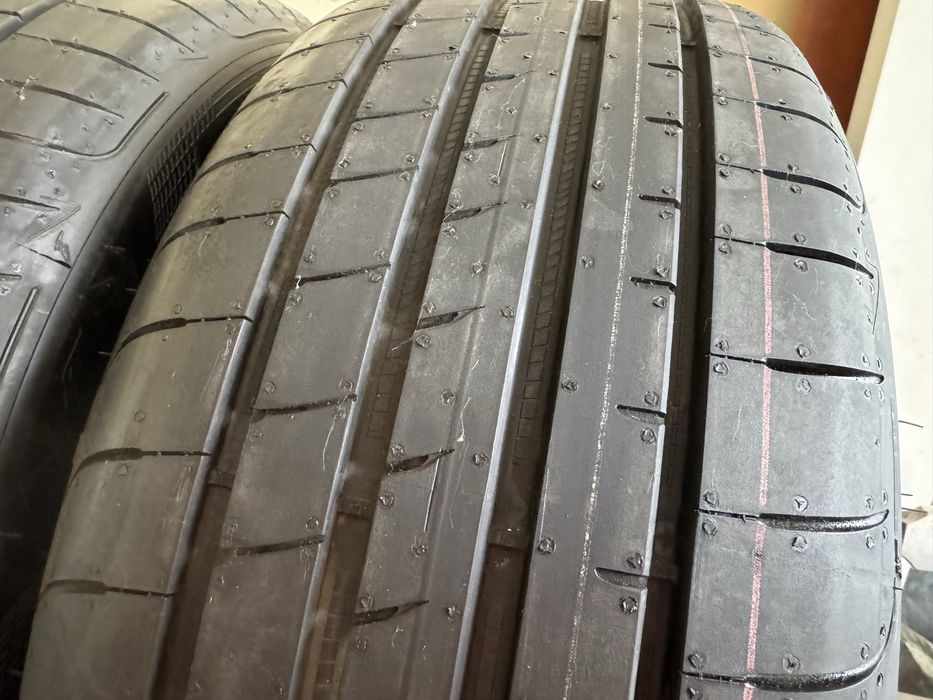 Opony letnie 4 szt  GOODYEAR  Eagle  235/55/18 demontaż z nowego auta