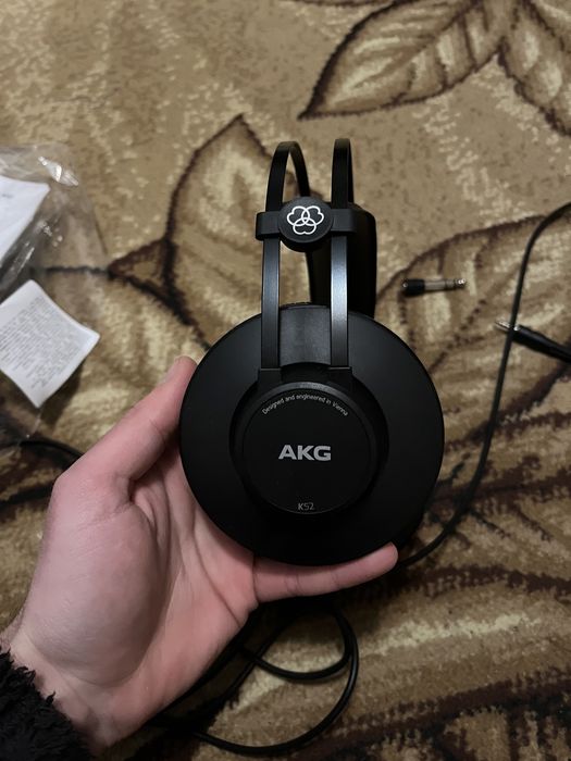 Наушники akg 52 мониторные