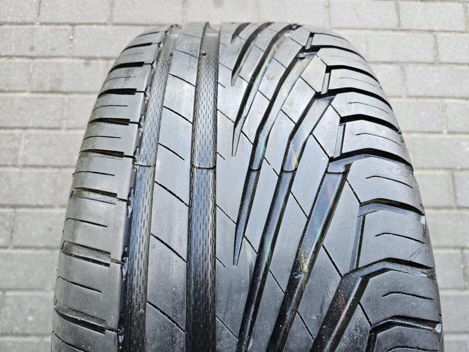 4x 225/50R17 94V Uniroyal RainSport 3 / 2x 8mm + 2x 7,5mm [PO]