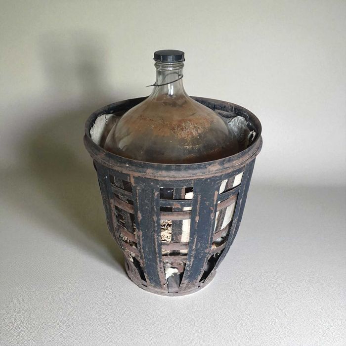 Бутыль 50 литров в транспортировочной корзине