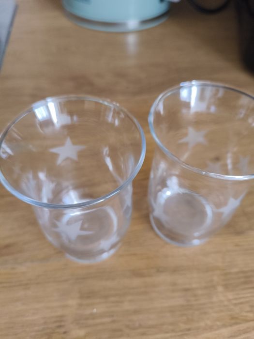2 castiçais para velas