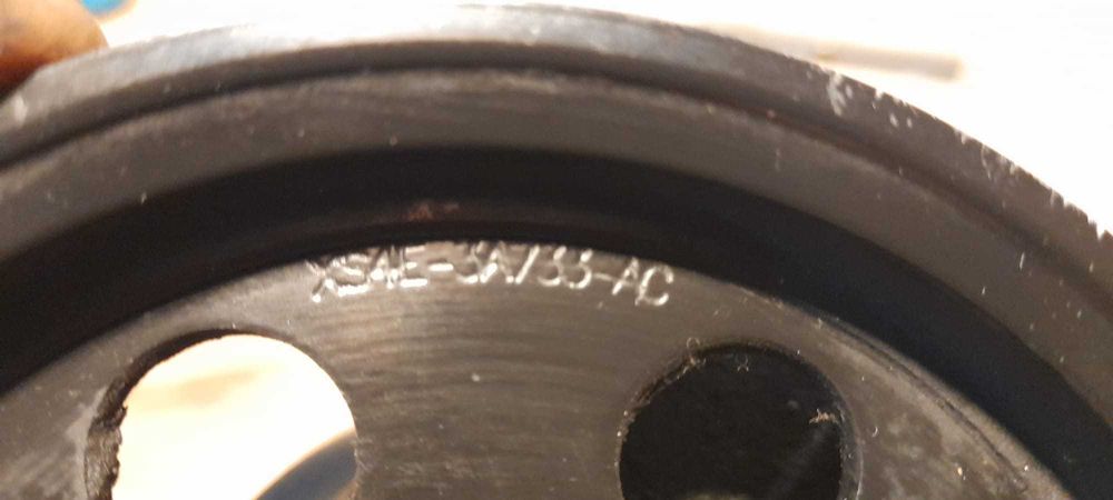Bomba direção hiraulica ford focus 2003