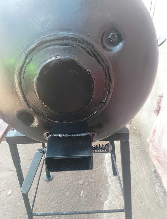 Мангал на базе 80л бойлера