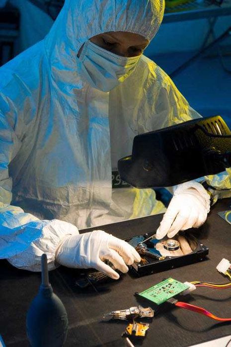 Відновлення даних з HDD, SSD, флешок. По всій Україні