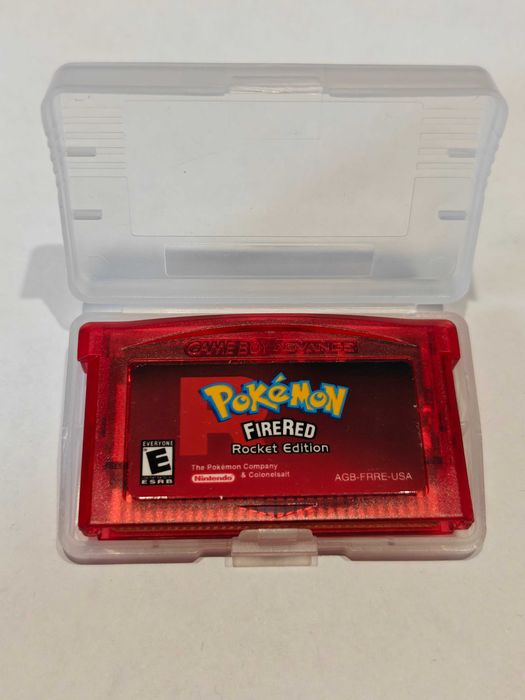 Pokemon Fire Red Rocket Edition Version gameboy color advance gbc gba.