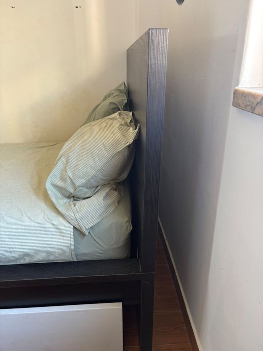 Cama Ikea MALM Solteiro