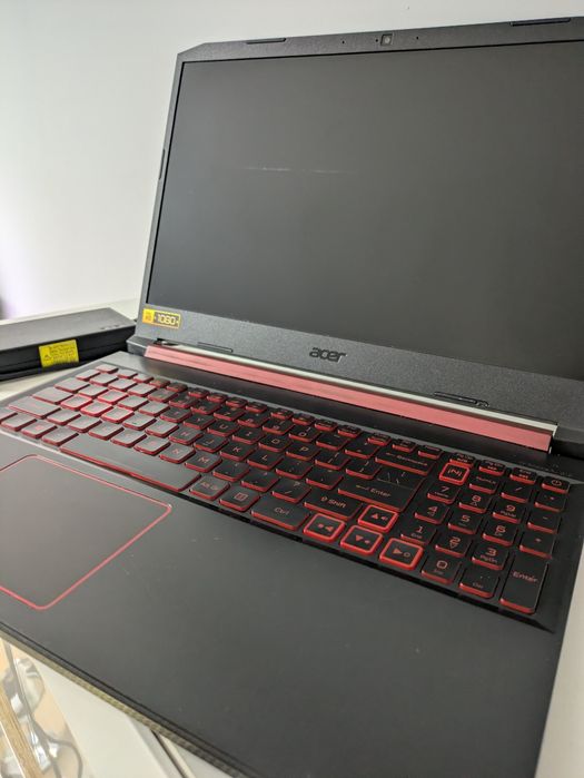 Laptop do GIER ACER i5-9300H, 16GB DDR4, GTX 1650, 512GB NVMe