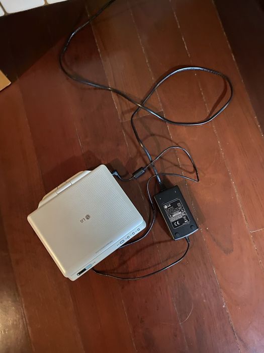 Dvd/cd player portatil