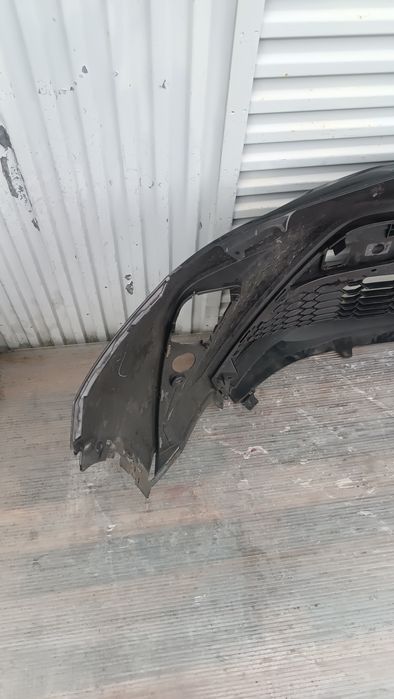 Vendo parachoque de frente Toyota C-HR ano 2017/19