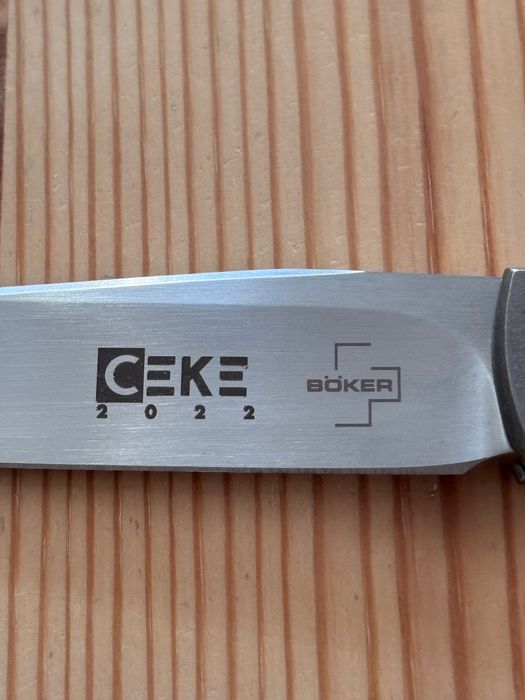 Nóż składany Boker Plus Urban Trapper